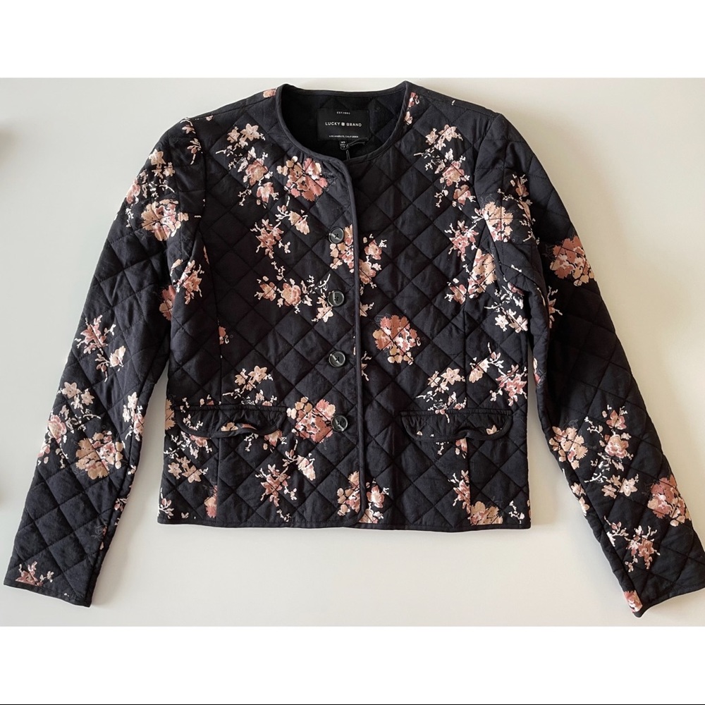 Lucky Brand Floral Quilted Jacket! 🌸